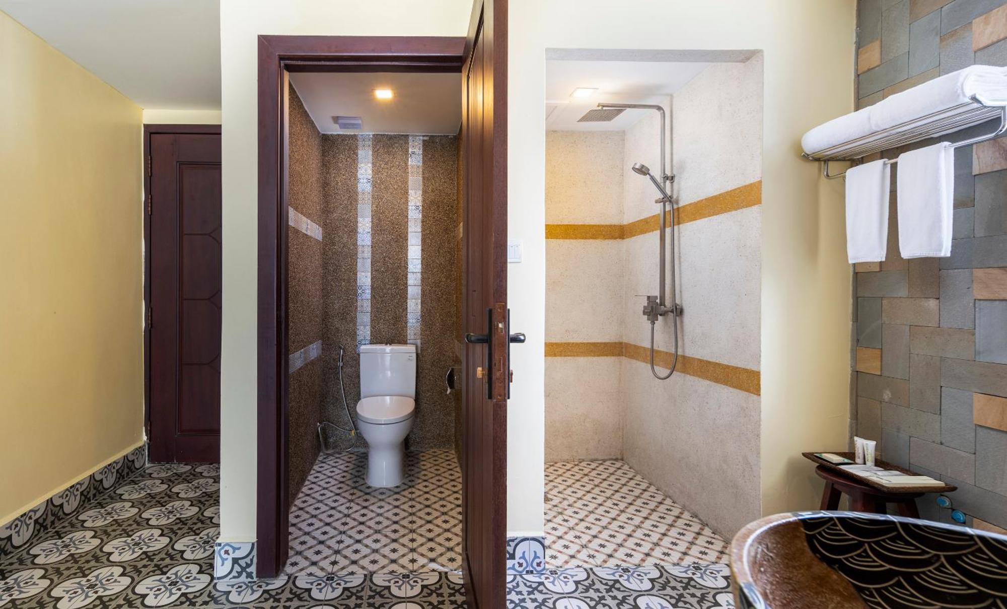 פנום פן Arison Hotel מראה חיצוני תמונה